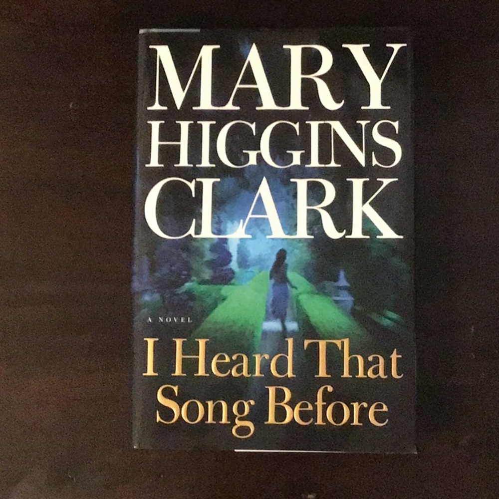 I Heard That Song Before by Mary Higgins Clark